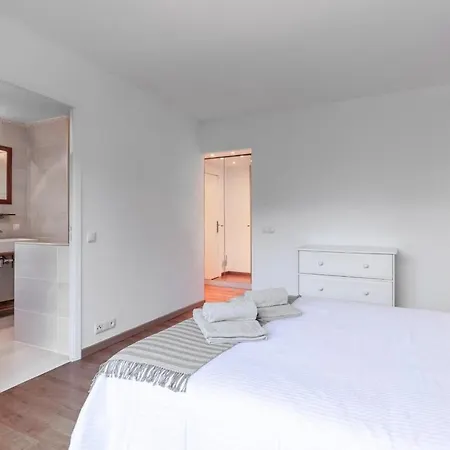 Villa Sunny Seabreeze Villa, Eze, Pool Close To Monaco *